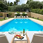 Rezort Eos Luxury