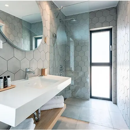 Eos Luxury * Kryopigi