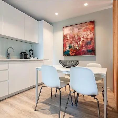 Eos Luxury * كريوبيجي