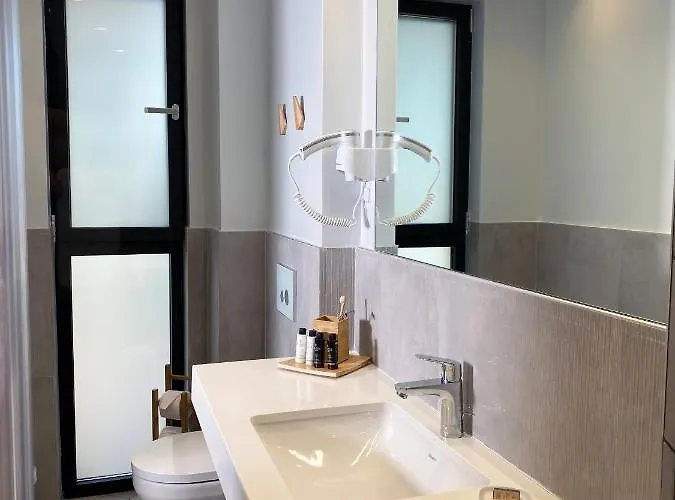 Eos Luxury * Kryopigi