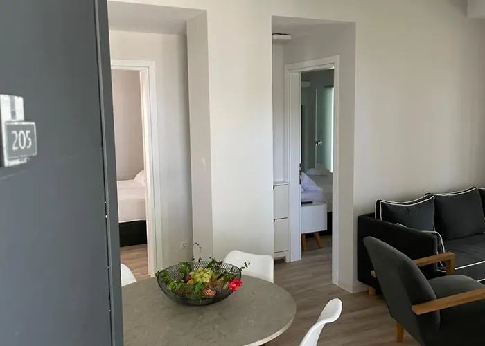 Eos Luxury * Kryopigi